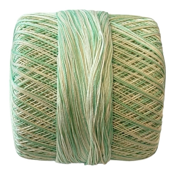 CLARK’S Vintage Big Ball Mercerized Boilfast Crochet Thread Varigated 250 Yards - Picture 4 of 4